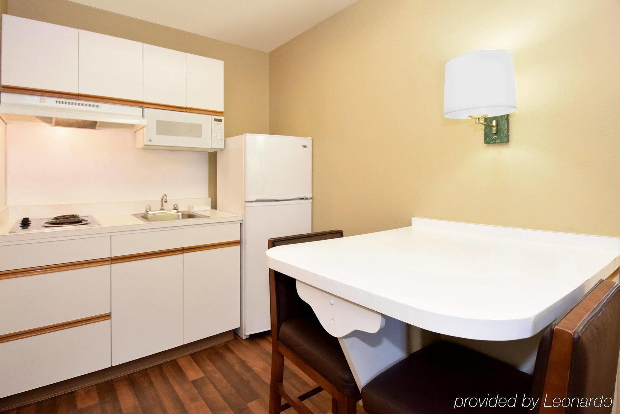 Extended Stay America Select Suites - Washington, Dc - Sterling - Dulles Buitenkant foto